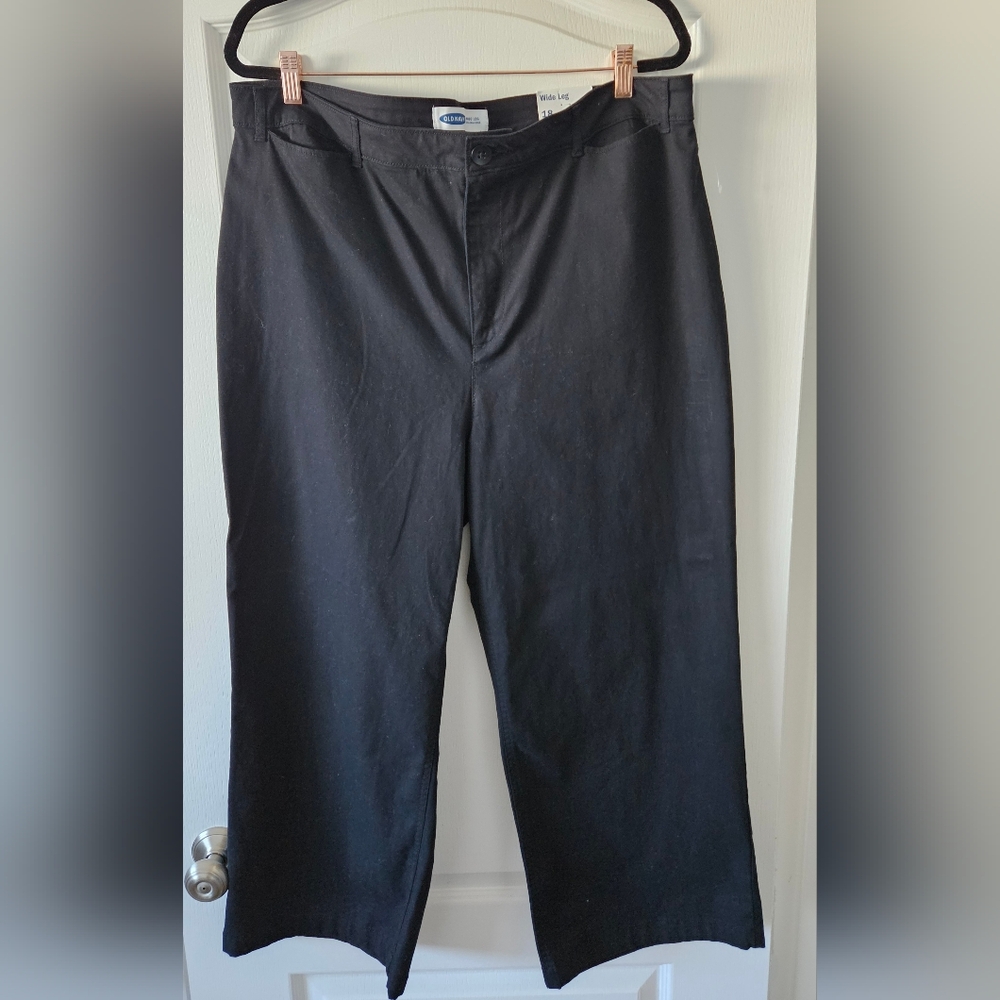 Old Navy wide leg slacks, 18